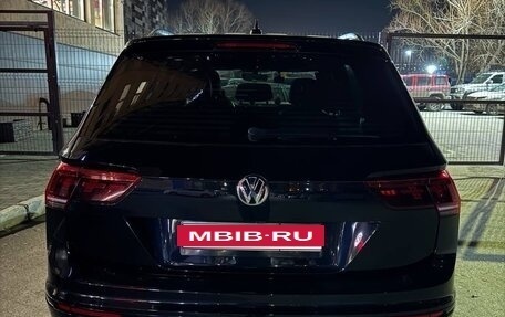 Volkswagen Tiguan II, 2021 год, 2 900 000 рублей, 10 фотография
