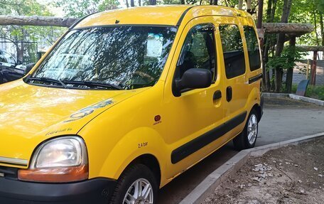 Renault Kangoo II рестайлинг, 2001 год, 520 000 рублей, 1 фотография