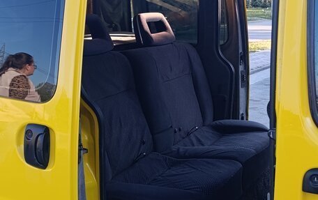 Renault Kangoo II рестайлинг, 2001 год, 520 000 рублей, 8 фотография