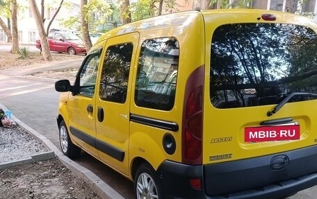 Renault Kangoo II рестайлинг, 2001 год, 520 000 рублей, 3 фотография