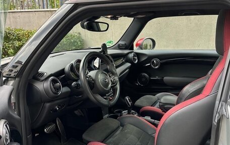 MINI Hatch, 2019 год, 2 950 000 рублей, 4 фотография
