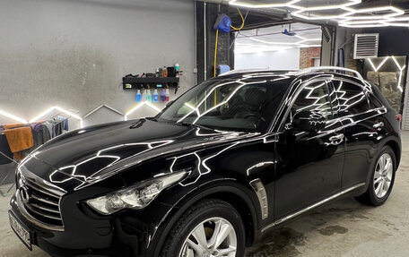 Infiniti FX II, 2012 год, 2 350 000 рублей, 3 фотография