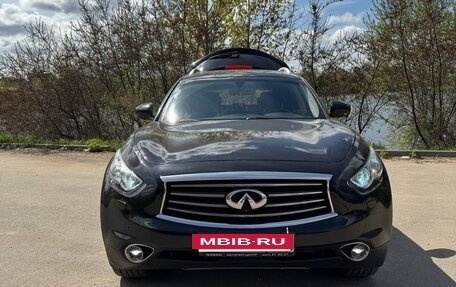 Infiniti FX II, 2012 год, 2 350 000 рублей, 17 фотография