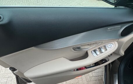 Mercedes-Benz C-Класс, 2017 год, 2 990 000 рублей, 6 фотография