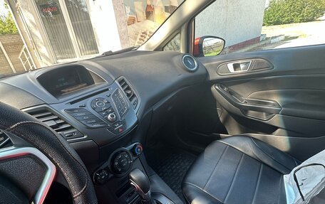Ford Fiesta, 2015 год, 1 000 000 рублей, 8 фотография