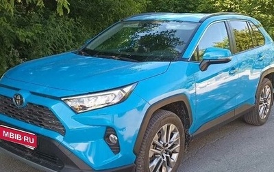 Toyota RAV4, 2019 год, 3 125 000 рублей, 1 фотография