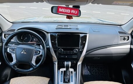 Mitsubishi Pajero Sport III рестайлинг, 2018 год, 3 000 000 рублей, 29 фотография