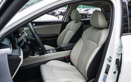 KIA K5, 2022 год, 3 400 000 рублей, 10 фотография