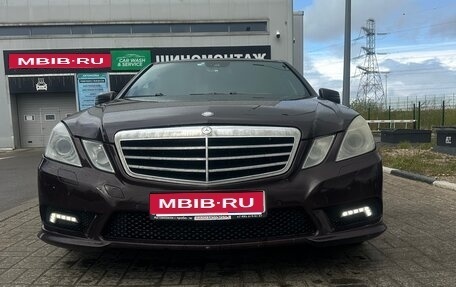 Mercedes-Benz E-Класс, 2011 год, 1 370 000 рублей, 1 фотография