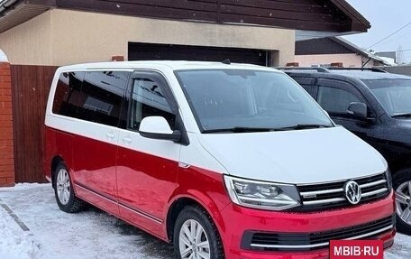 Volkswagen Multivan T6 рестайлинг, 2019 год, 6 500 000 рублей, 3 фотография