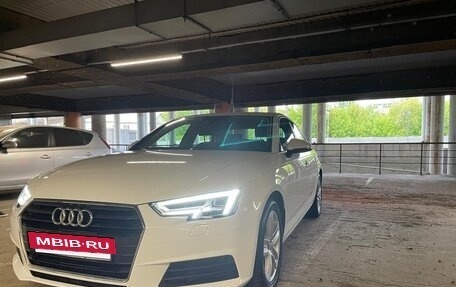 Audi A4, 2018 год, 2 500 000 рублей, 2 фотография