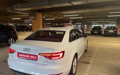 Audi A4, 2018 год, 2 500 000 рублей, 7 фотография