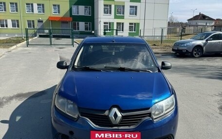 Renault Logan II, 2015 год, 355 000 рублей, 4 фотография