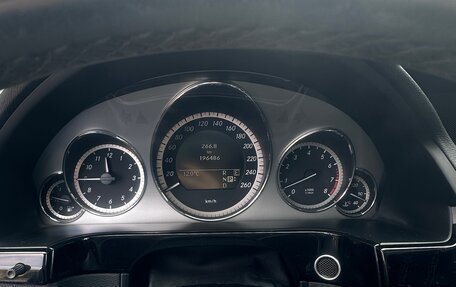 Mercedes-Benz E-Класс, 2011 год, 1 370 000 рублей, 12 фотография