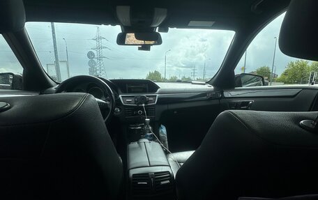 Mercedes-Benz E-Класс, 2011 год, 1 370 000 рублей, 16 фотография