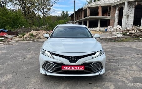 Toyota Camry, 2018 год, 3 500 000 рублей, 1 фотография