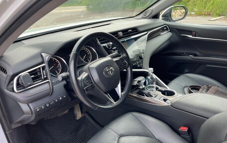 Toyota Camry, 2018 год, 3 500 000 рублей, 15 фотография