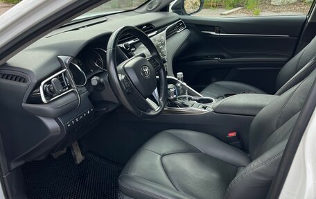 Toyota Camry, 2018 год, 3 500 000 рублей, 16 фотография