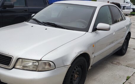 Audi A4, 1997 год, 273 000 рублей, 4 фотография