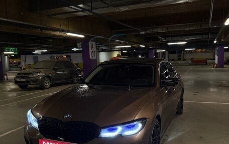 BMW 3 серия, 2019 год, 4 000 000 рублей, 2 фотография