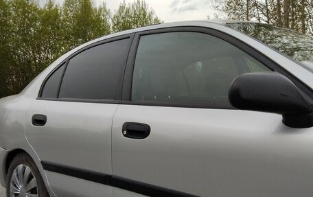 Mitsubishi Carisma I, 2000 год, 175 000 рублей, 9 фотография