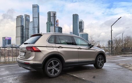 Volkswagen Tiguan II, 2017 год, 2 050 000 рублей, 5 фотография