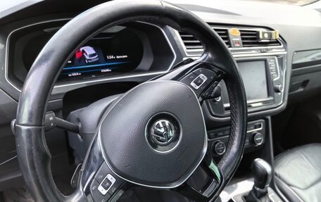 Volkswagen Tiguan II, 2017 год, 2 050 000 рублей, 10 фотография