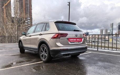 Volkswagen Tiguan II, 2017 год, 2 050 000 рублей, 3 фотография