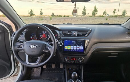KIA Rio III рестайлинг, 2012 год, 520 000 рублей, 6 фотография