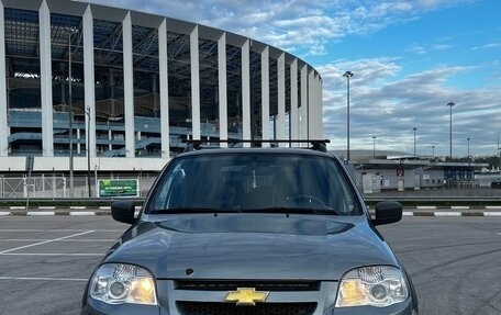 Chevrolet Niva I рестайлинг, 2013 год, 570 000 рублей, 2 фотография