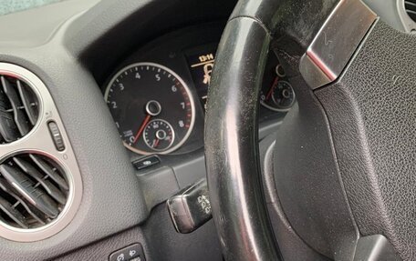 Volkswagen Tiguan I, 2010 год, 759 000 рублей, 9 фотография