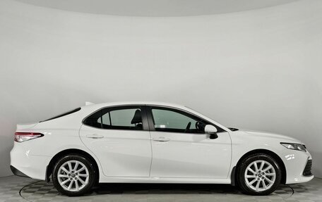 Toyota Camry, 2021 год, 2 645 000 рублей, 3 фотография