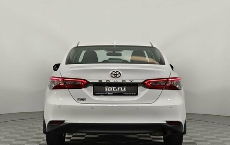 Toyota Camry, 2021 год, 2 645 000 рублей, 5 фотография