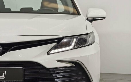 Toyota Camry, 2021 год, 2 645 000 рублей, 8 фотография