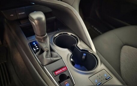 Toyota Camry, 2021 год, 2 645 000 рублей, 16 фотография