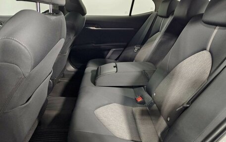 Toyota Camry, 2021 год, 2 645 000 рублей, 20 фотография