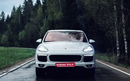 Porsche Cayenne III, 2016 год, 3 890 000 рублей, 8 фотография