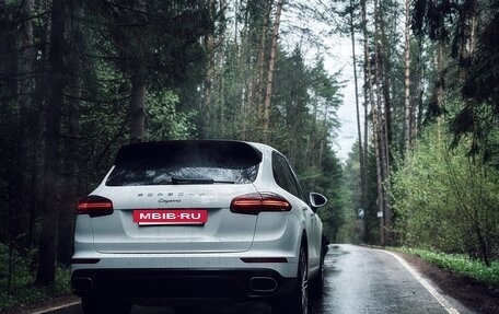 Porsche Cayenne III, 2016 год, 3 890 000 рублей, 2 фотография