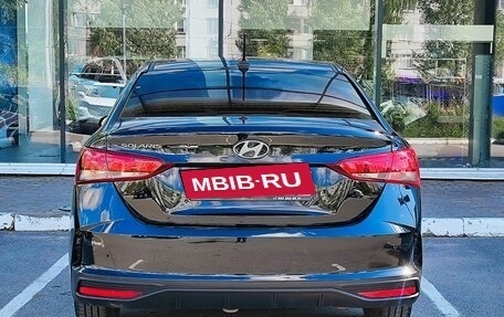 Hyundai Solaris II рестайлинг, 2021 год, 1 600 000 рублей, 5 фотография