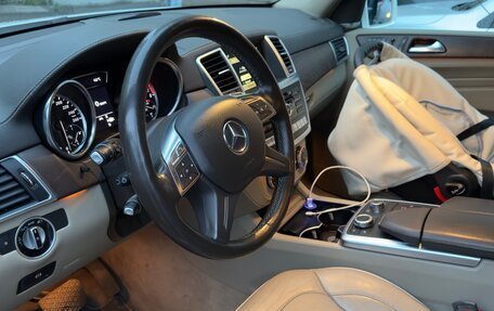 Mercedes-Benz M-Класс, 2012 год, 2 450 000 рублей, 7 фотография
