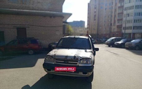Chevrolet Niva I рестайлинг, 2004 год, 190 000 рублей, 10 фотография