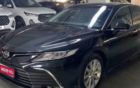 Toyota Camry, 2022 год, 3 492 000 рублей, 1 фотография