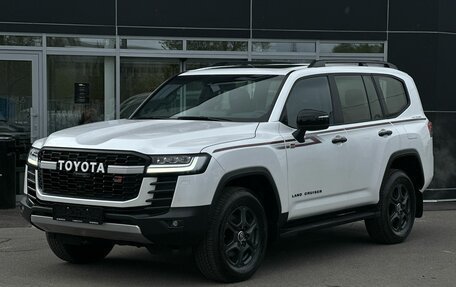 Toyota Land Cruiser, 2022 год, 13 740 000 рублей, 1 фотография