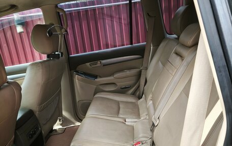 Toyota Land Cruiser Prado 120 рестайлинг, 2005 год, 1 850 000 рублей, 2 фотография