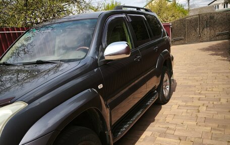 Toyota Land Cruiser Prado 120 рестайлинг, 2005 год, 1 850 000 рублей, 9 фотография