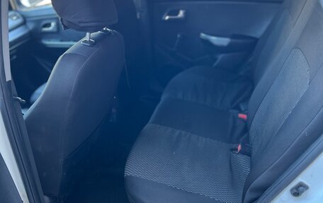 KIA Rio III рестайлинг, 2015 год, 780 000 рублей, 14 фотография