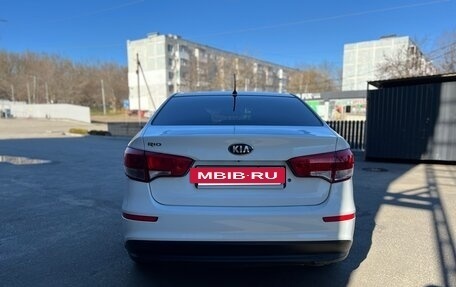 KIA Rio III рестайлинг, 2015 год, 780 000 рублей, 6 фотография