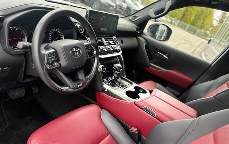 Toyota Land Cruiser, 2022 год, 13 740 000 рублей, 14 фотография