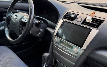 Toyota Camry, 2006 год, 1 200 000 рублей, 30 фотография