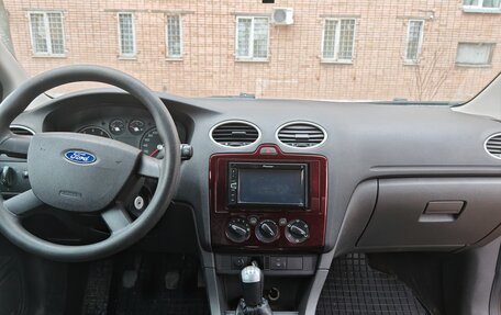 Ford Focus II рестайлинг, 2006 год, 320 000 рублей, 5 фотография